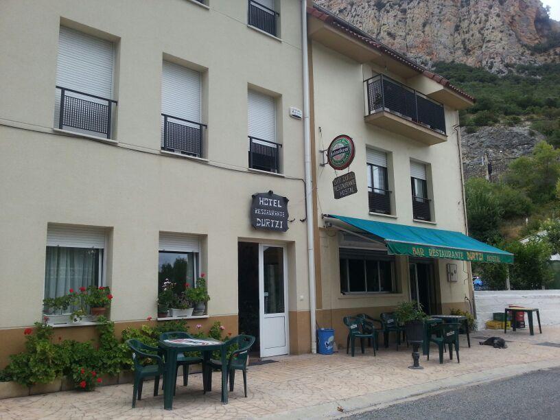 Hotel Durtzi Sobron エクステリア 写真
